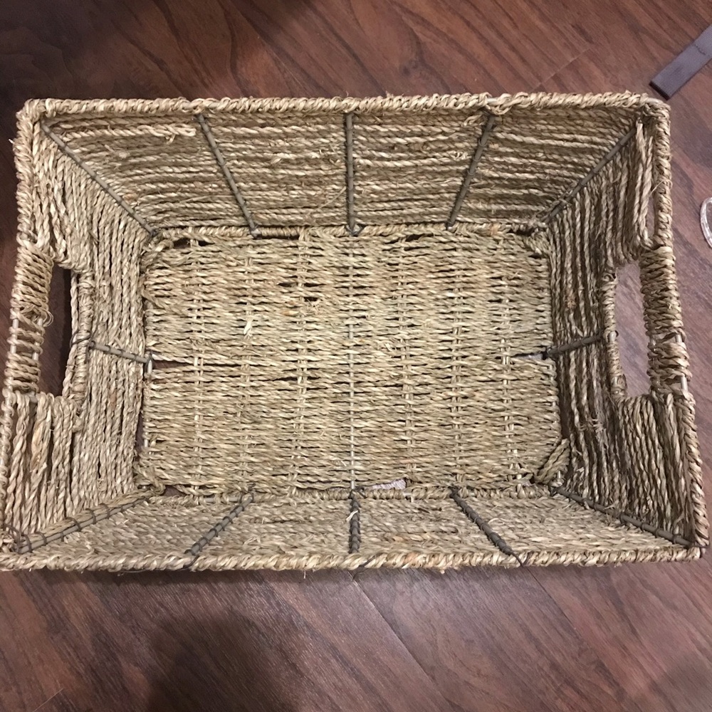 Wicker basket